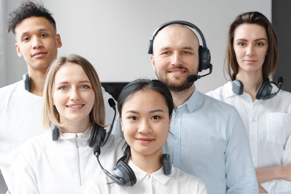 Call Center Service Team